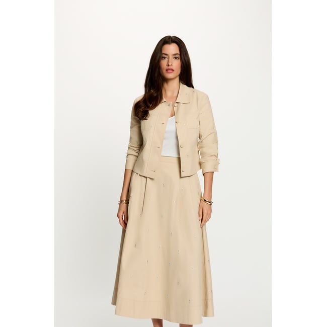 Veste cropped cloutée beige <span itemprop=