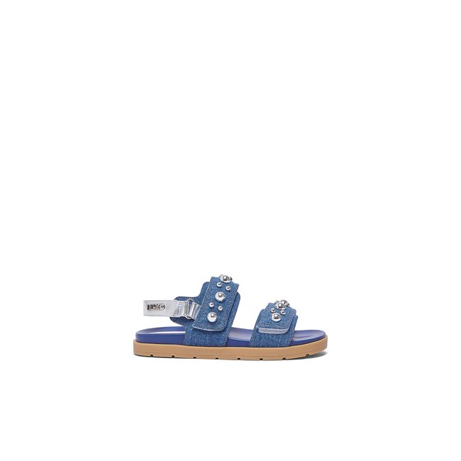 Sandales en toile denim avec clous bleu foncé <span itemprop=