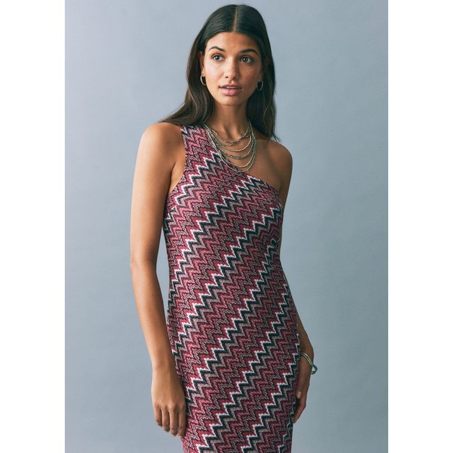Robe zigzag fil textile rouge <span itemprop=