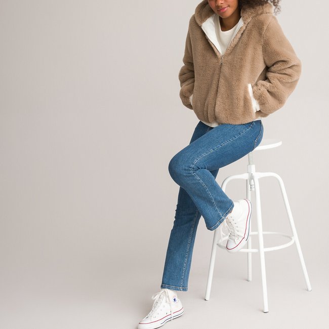 Blouson réversible tissu duveteux à capuche ecru/beige <span itemprop=