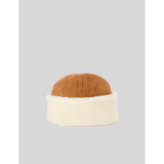 Toque beige <span itemprop=