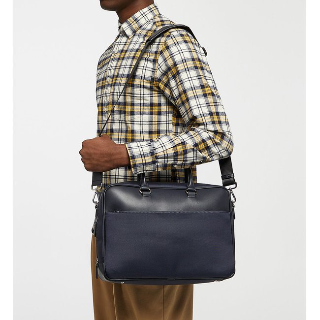 Cartable galerie lafayette 2025