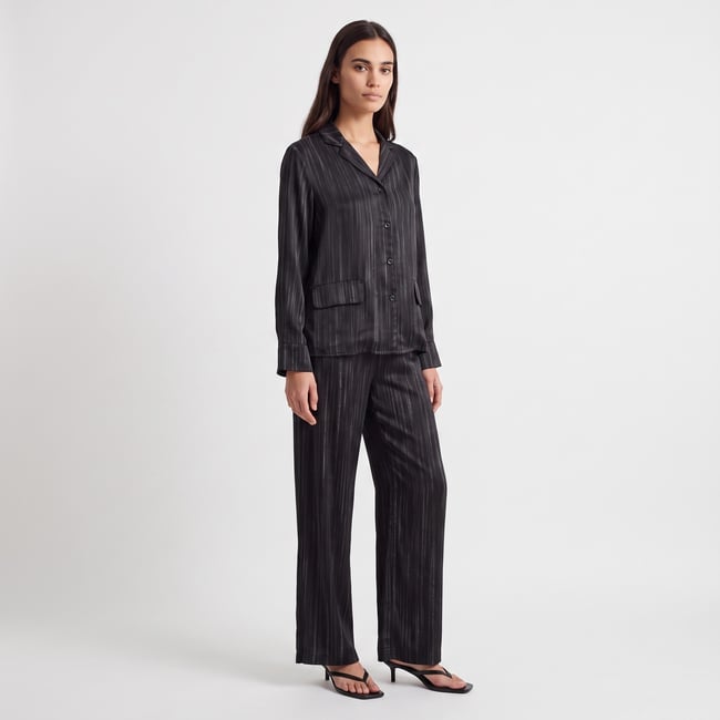 Pantalon femme plissé fluide satiné ERALYS black <span itemprop=
