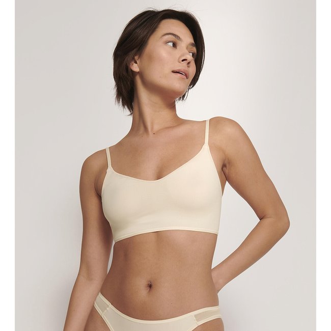 Sujetador Soft Adapt beige <span itemprop=