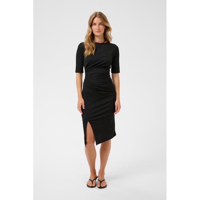 Robe noir pitch black <span itemprop=