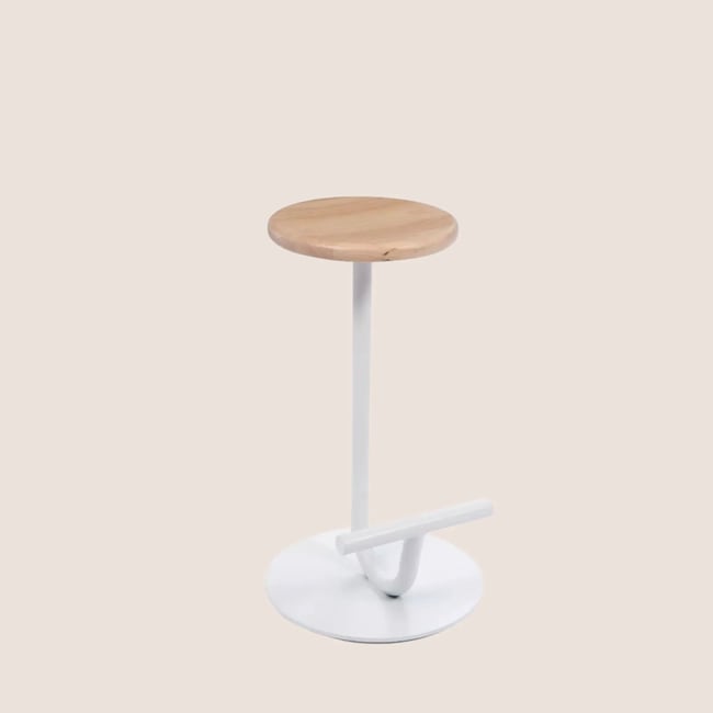 Tabouret design en chêne et métal blanc H65 - MARC Couleur blanc <span itemprop=