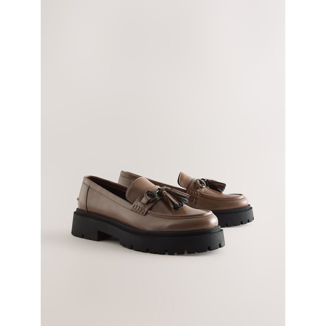 Mocassins plateforme à glands forever comfort marron moka <span itemprop=