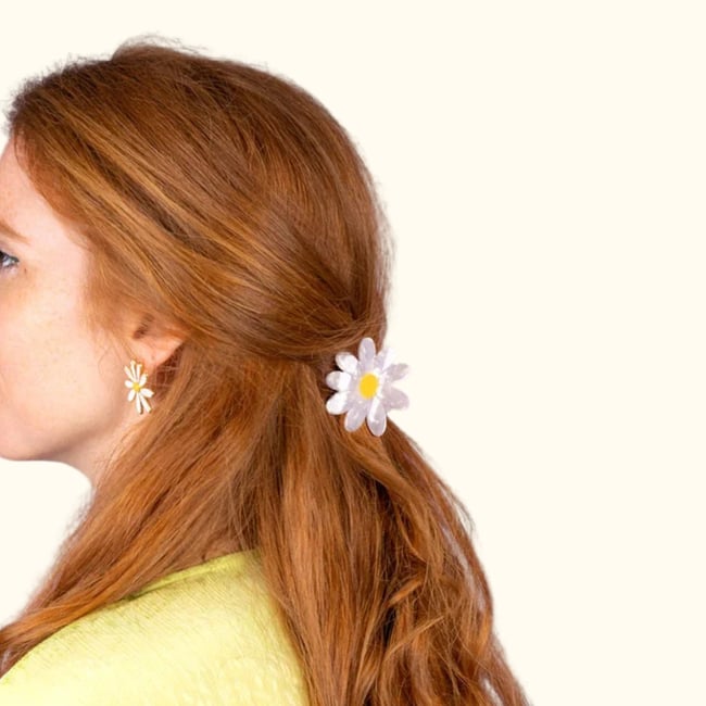 Pince à cheveux PÂQUERETTE blanc nacré <span itemprop=