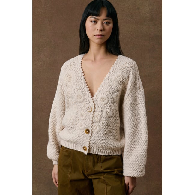 Cardigan col V brodé, LOMINA crème <span itemprop=