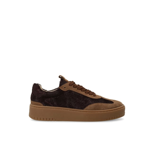 Baskets en daim avec effet poils de poney rouge <span itemprop=