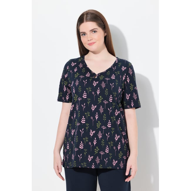 T-shirt de pyjama en coton bio. Col en V marine <span itemprop=