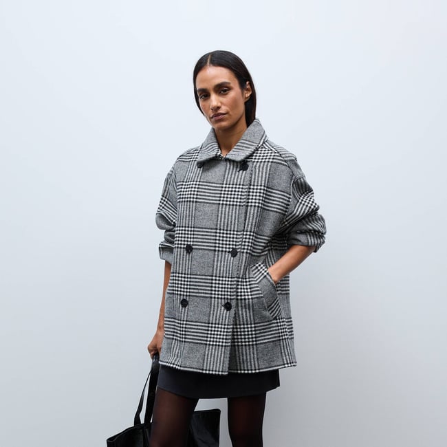 Manteau court à carreaux double boutonnage contenant de la laine gris <span itemprop=