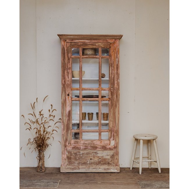 Vitrine en bois marron et rose Victoria N°1263 - Bon état Couleur rose <span itemprop=
