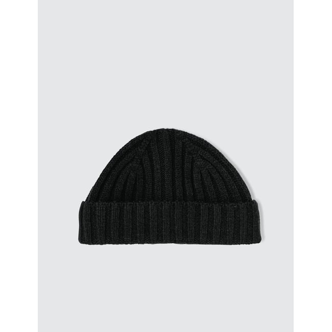 Bonnet basique noir <span itemprop=