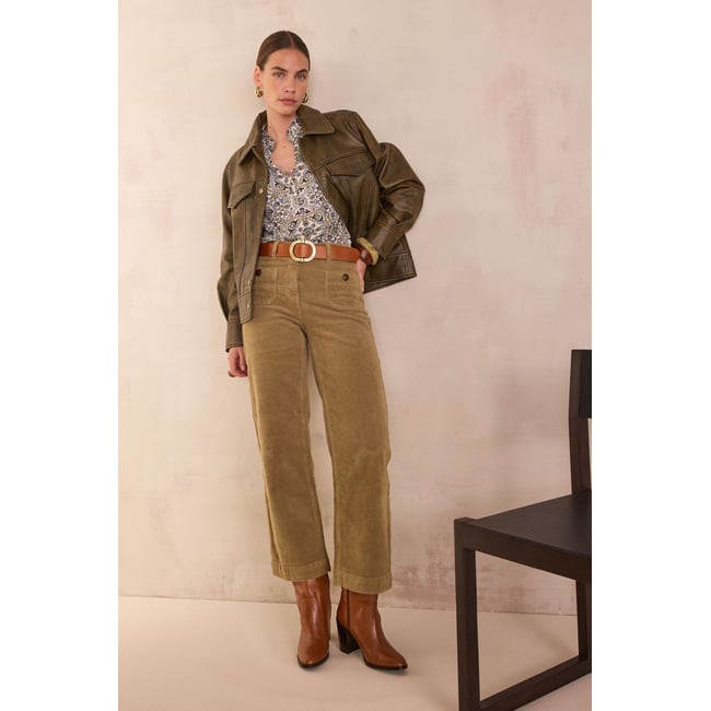 Pantalon large en velours côtelé MAE sauge <span itemprop=
