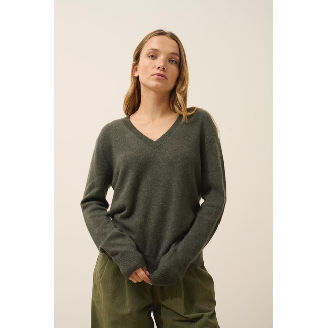 Pull Col V Kaki Chiné Nora kaki chiné <span itemprop=