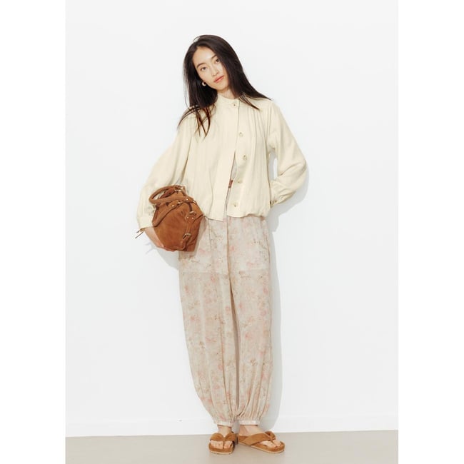 Blouson à col montant ecru <span itemprop=