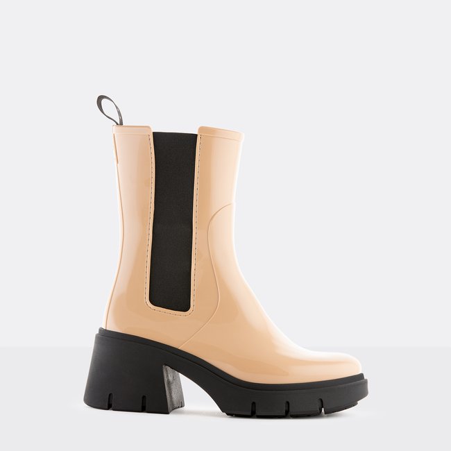 Boots à talon en caoutchouc, tige moyenne, vegan CIANA sable <span itemprop=