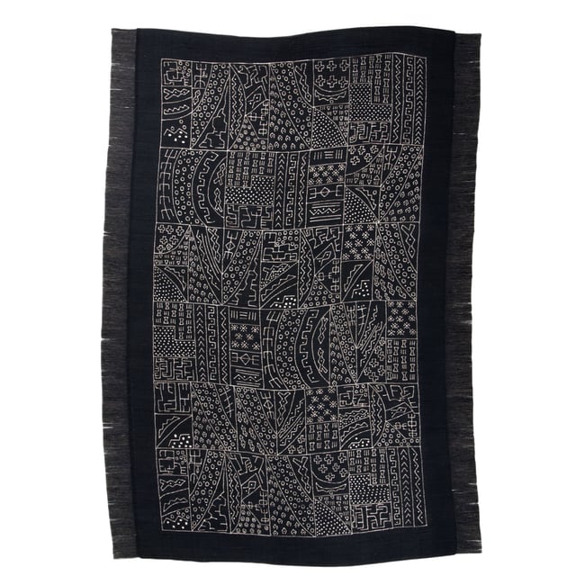 Tapis salon Bogolan fait main, plat, franges Couleur noir <span itemprop=