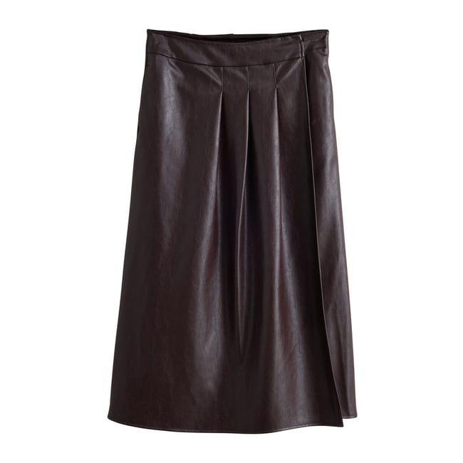 Jupe kilt mi-longue en similicuir marron chocolat <span itemprop=