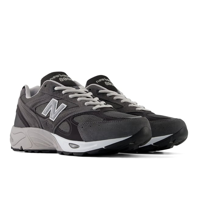 Baskets 880R LIFESTYLE gris foncé <span itemprop=