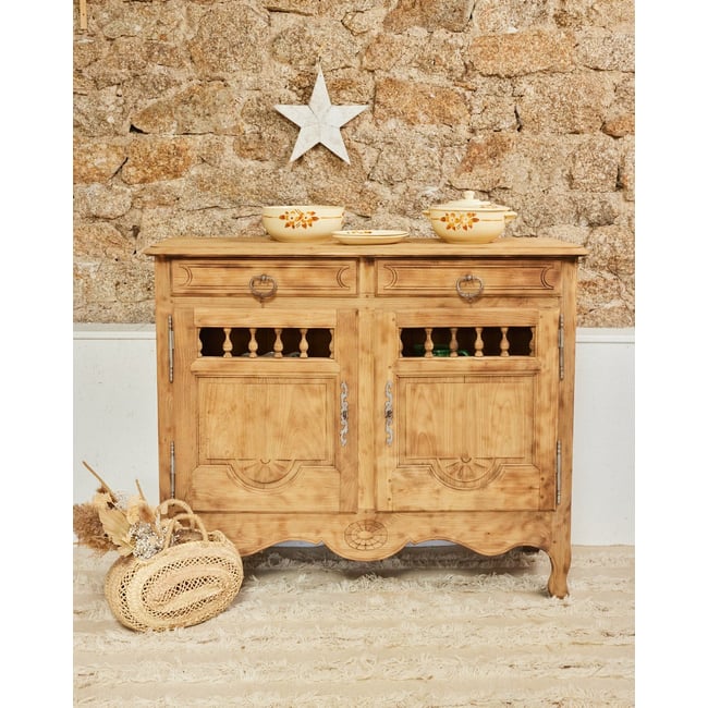 Buffet en bois Gilbert N°1643 - Bon état Couleur bois clair <span itemprop=
