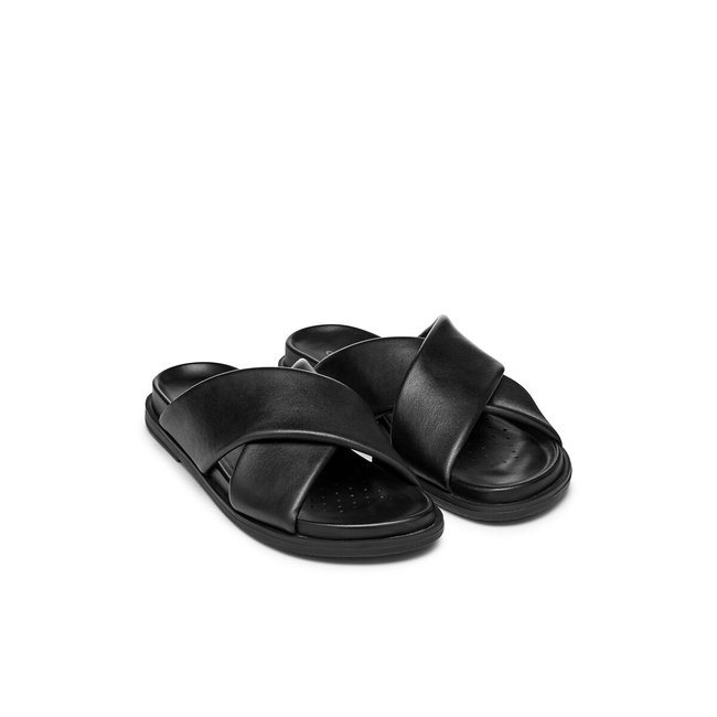 Mules planos de piel Adelash negro <span itemprop=