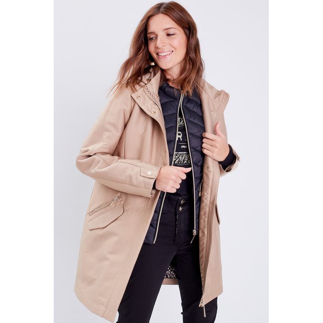 Parka 2-en-1 droite à capuche sable <span itemprop=