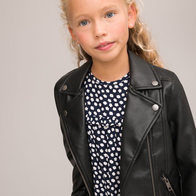 Jacke aus Kunstleder schwarz <span itemprop=