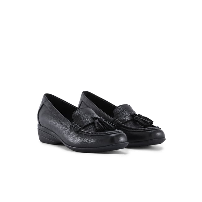 Mocassins à pampilles bout rond noir <span itemprop=