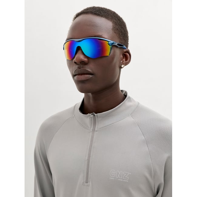 Des Lunettes De Soleil bleue - dark navy <span itemprop=