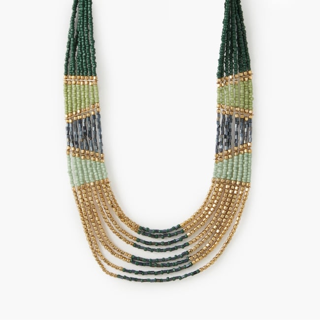 Collier plastron perles de rocailles vert et doré vert <span itemprop=