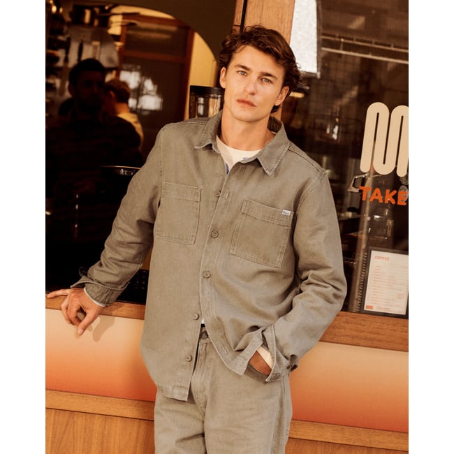 Sur-chemise denim sable <span itemprop=