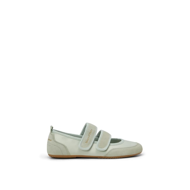 Ballerine modèle Lola avec sangle velcro hellgrün <span itemprop=