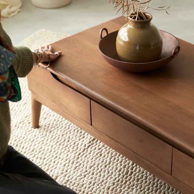 Table basse en Manguier massif, GABRIELLE Couleur marron <span itemprop=