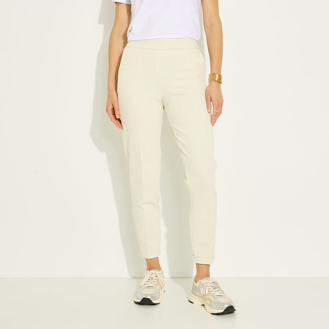 Pantalon ajusté en maille beige <span itemprop=