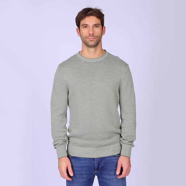 Pull Darren kaki <span itemprop=