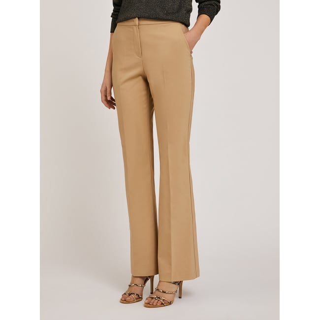 Pantalon flare en tissu compact beige <span itemprop=