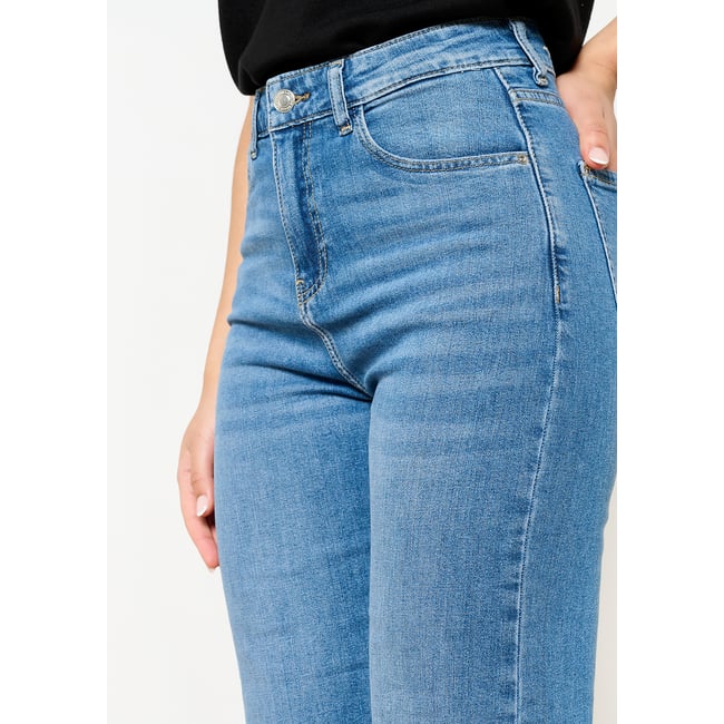 Jean droit taille haute medium blue <span itemprop=