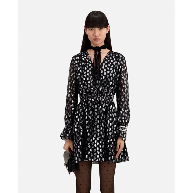 Vestido curto de mangas compridas, decote em V, estampado com corações preto/prateado <span itemprop=