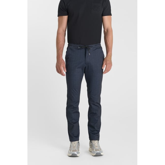 Pantalon jogpant MALOTILE eclipse <span itemprop=