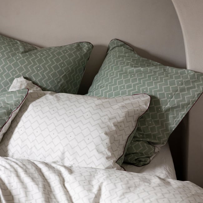 Taie d'oreiller en percale de coton, ETHNIQUE GRAPHIQUE lichen <span itemprop=