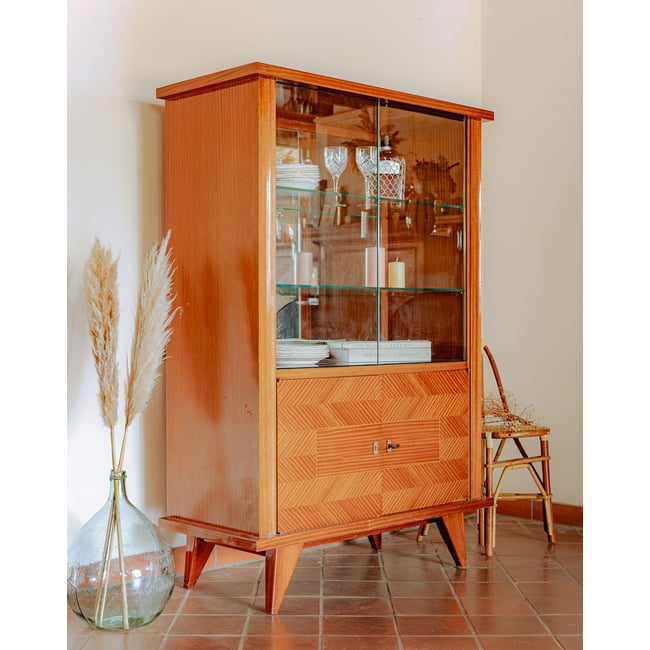 Vitrine mid-century modern Victoria N°1296 - Bon état Couleur bois clair <span itemprop=