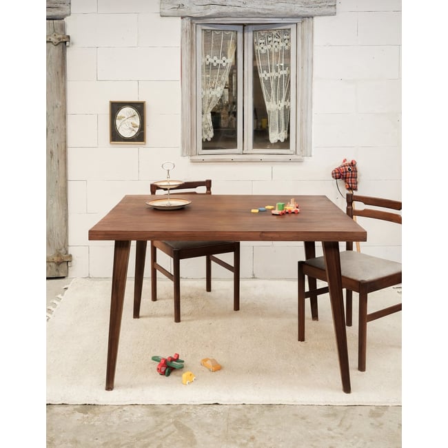 Table à manger Karla N°1277 - Bon état Couleur bois foncé <span itemprop=