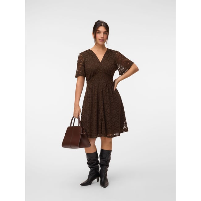 Robe chocolate brown <span itemprop=