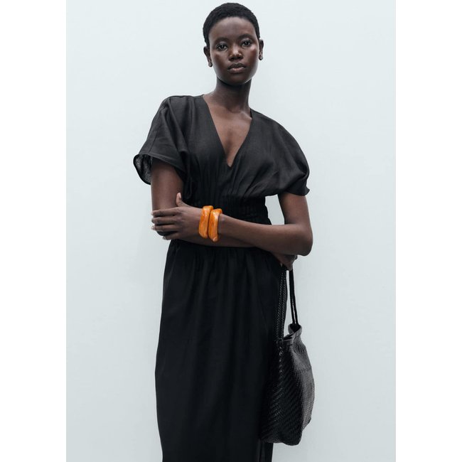 Robe longue en lin avec empiècement froncé noir <span itemprop=