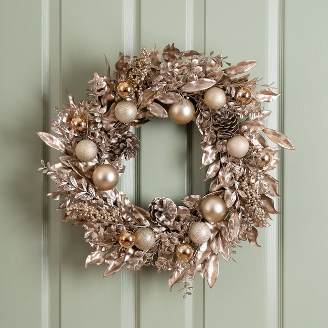 61cm Gold Foliage & Bauble Wreath, gold-coloured, SO'HOME