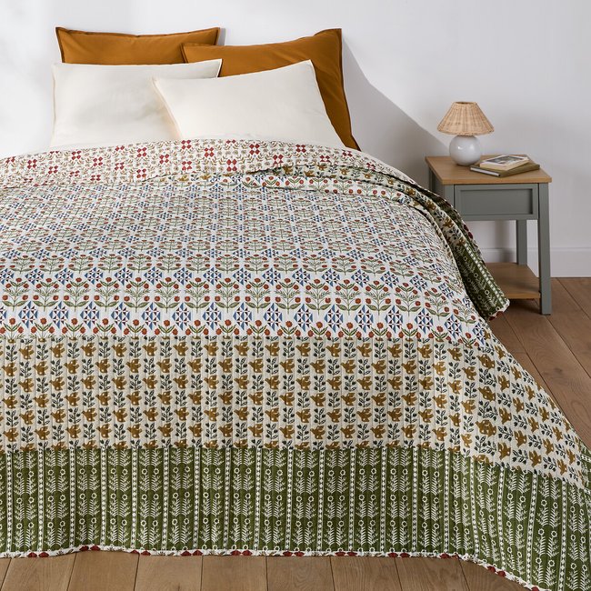 Gesteppte Tagesdecke Rosarius, Baumwolle mit Printmuster bedruckt <span itemprop=