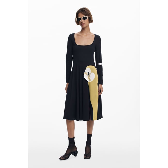 Robe évasée lys noir <span itemprop=