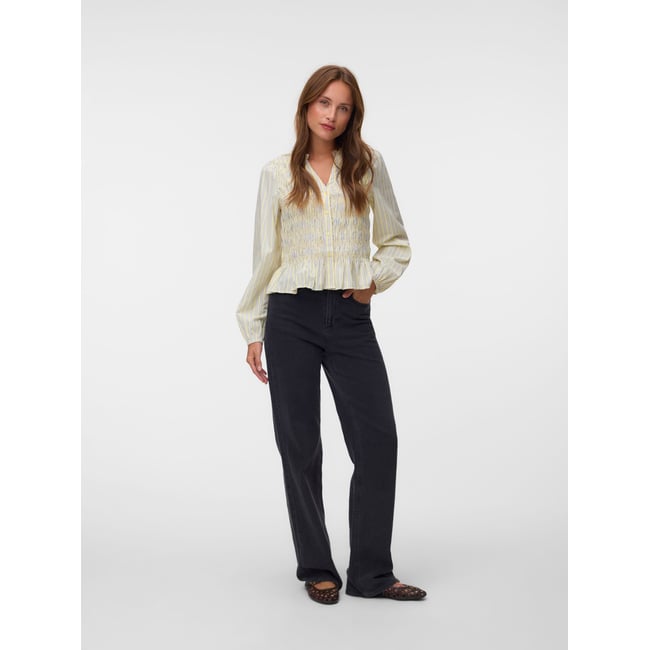 Top pale banana <span itemprop=